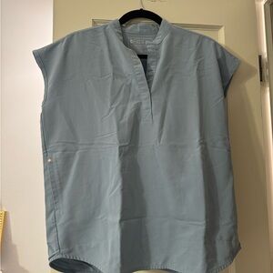 figs rafaela oversized scrub top